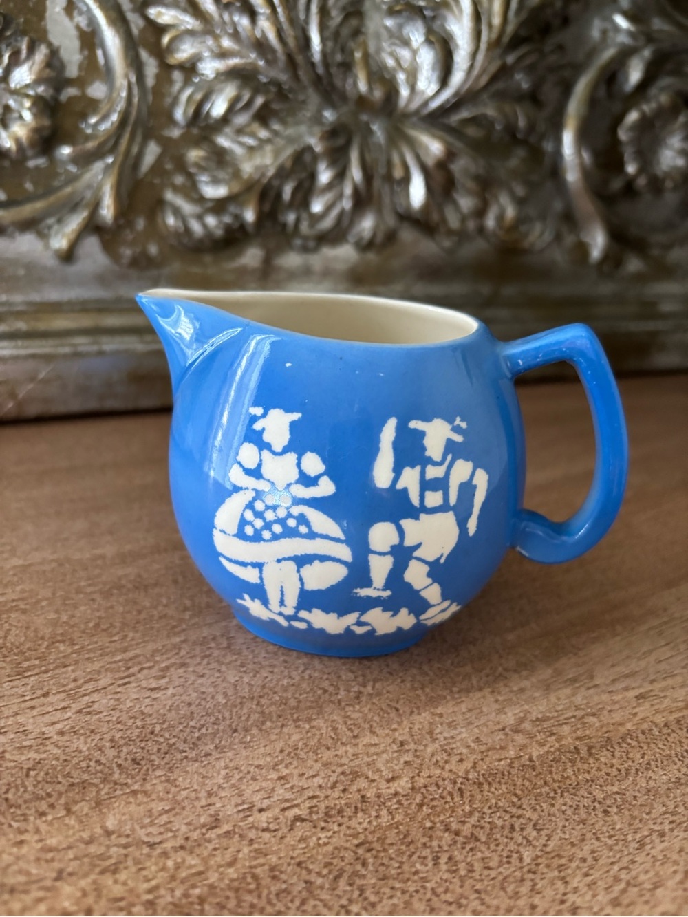 Blue Czechoslovakian Ditmar Urbach Peasant Bavarian Dancer Creamer 1201/c
